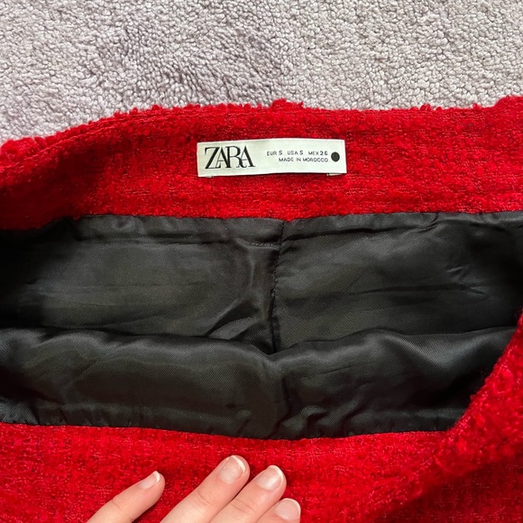 Zara textured skirt - Picture 2 of 4